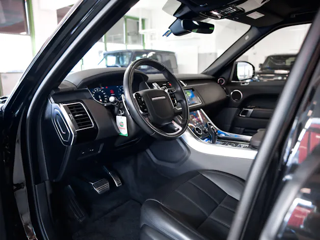 Land Rover Range Rover Sport 3.0 HSE Dynamic Stealth Edition *CH-FHZ*