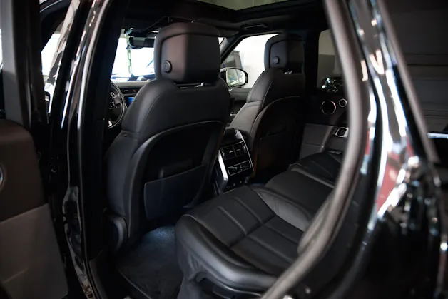 Land Rover Range Rover Sport 3.0 HSE Dynamic Stealth Edition *CH-FHZ*