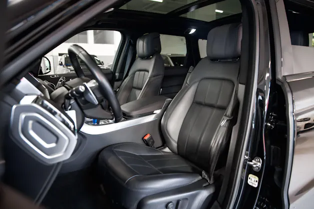 Land Rover Range Rover Sport 3.0 HSE Dynamic Stealth Edition *CH-FHZ*