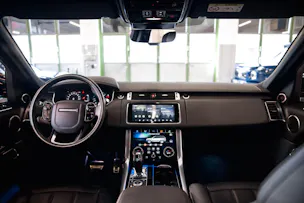 Land Rover Range Rover Sport 3.0 HSE Dynamic Stealth Edition *CH-FHZ*