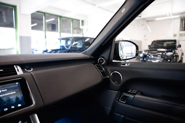 Land Rover Range Rover Sport 3.0 HSE Dynamic Stealth Edition *CH-FHZ*