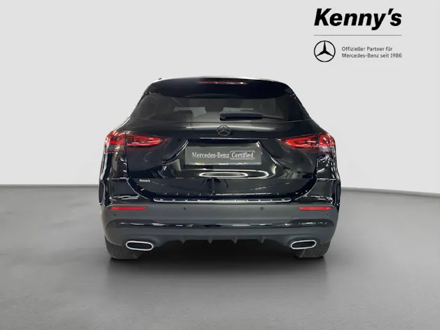 MERCEDES-BENZ GLA 250 e AMG Line