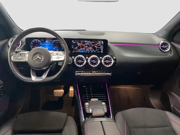 MERCEDES-BENZ GLA 250 e AMG Line