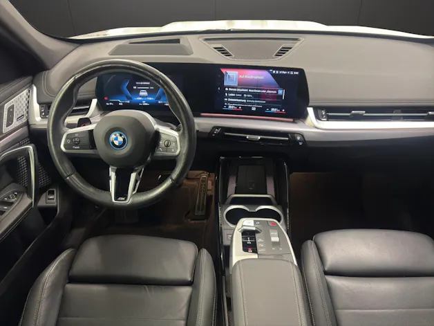 BMW iX1 30 xDrive M SPORT