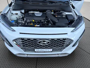 HYUNDAI Kona 1.6 T-GDi Amplia 4WD DCT