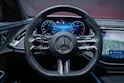 MERCEDES-BENZ E 220 d AMG Line 4matic / 360°Kamera / Ambientebeleuchtung