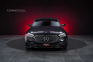 MERCEDES-BENZ E 220 d AMG Line 4matic / 360°Kamera / Ambientebeleuchtung