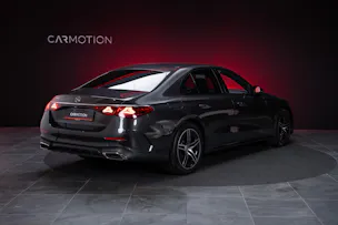 MERCEDES-BENZ E 220 d AMG Line 4matic / 360°Kamera / Ambientebeleuchtung