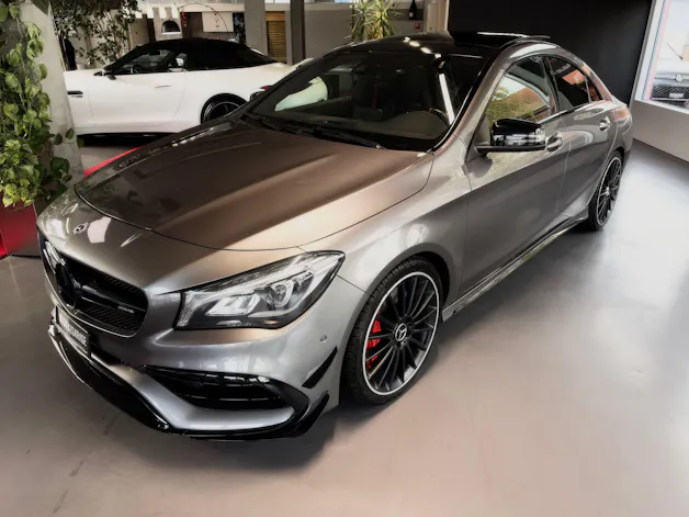 MERCEDES-BENZ CLA 45 AMG 4Matic Speedshift