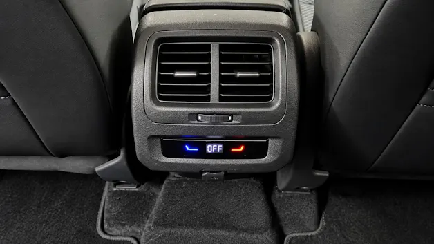 VW Touran 1.5 TSI EVO Comfortline United DSG Automat 7-Plätzer + AHK 1500kg