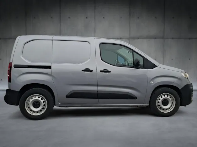 FIAT E-Doblo L1 50kWh 800kg Pro