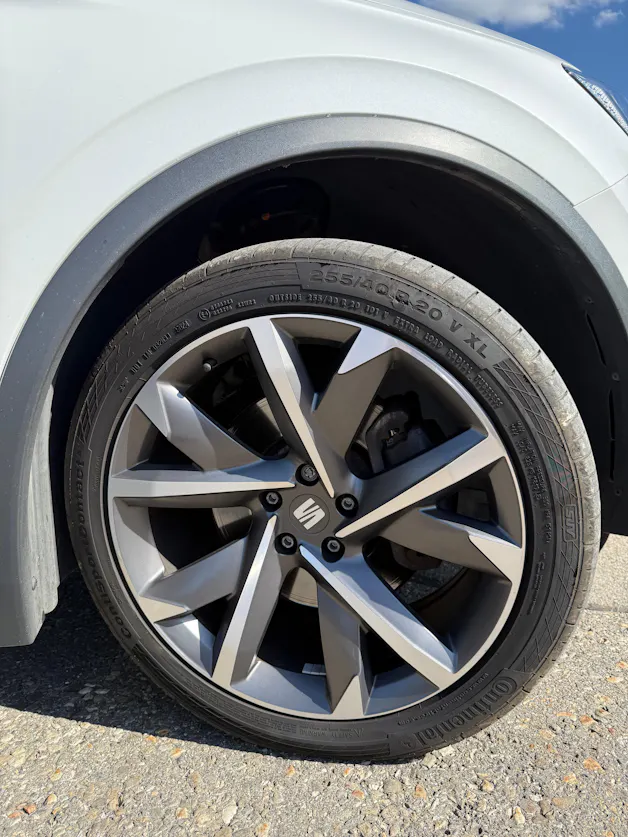 SEAT Tarraco 2.0TSI Hola FR 4Drive DSG/ 7places / Crochet /Toit panoramique