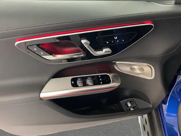 MERCEDES-BENZ GLC 300 e AMG Line 4MATIC
