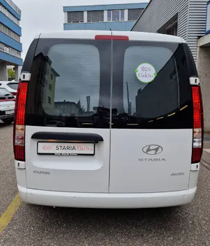 HYUNDAI Staria Cargo 84 kWh Amplia