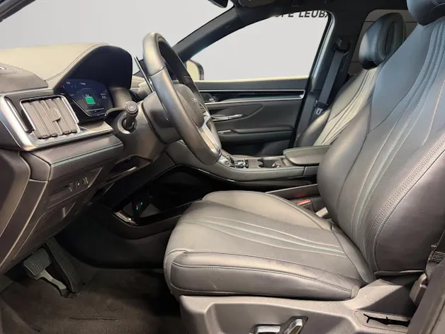 BYD Seal U DM-i Design AWD