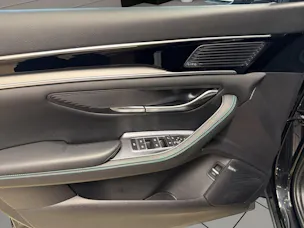 BYD Seal U DM-i Design AWD