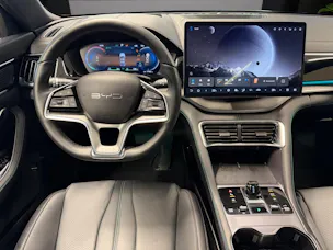 BYD Seal U DM-i Design AWD