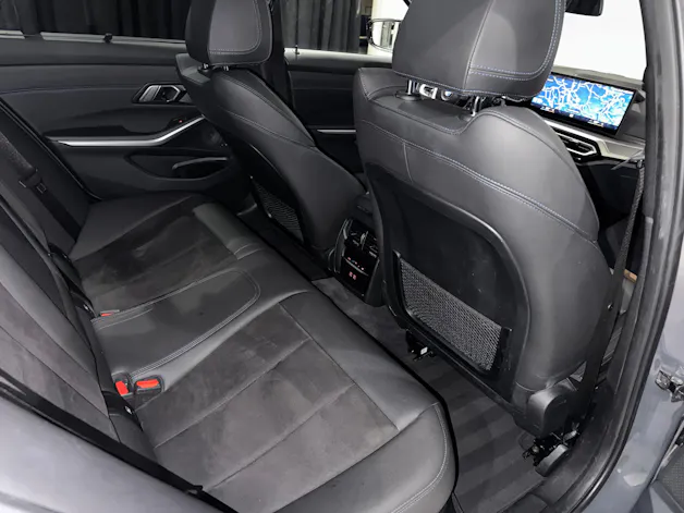 BMW 330i Touring xDrive Steptronic M Sport Pro | 1.Hand | CH |