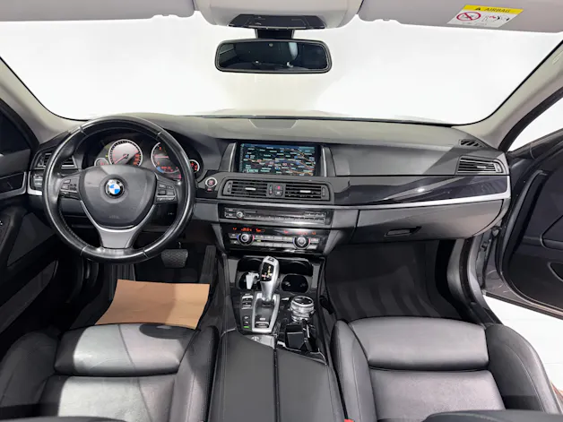 BMW 520d xDrive Luxury Line Steptronic | Facelift |