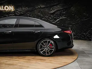 MERCEDES-BENZ CLA 35 AMG 4Matic 8G-DCT *Werksgarantie*Panorama*
