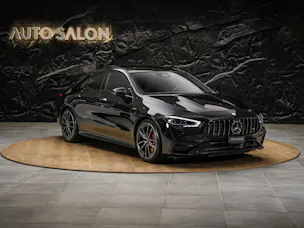 MERCEDES-BENZ CLA 35 AMG 4Matic 8G-DCT *Werksgarantie*Panorama*