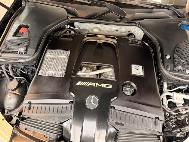 MERCEDES-BENZ E 63 AMG 4 Matic 9G-Tronic
