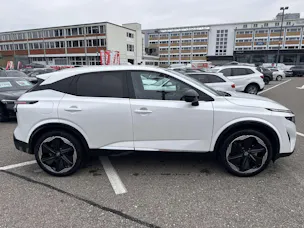 NISSAN Qashqai 1.3 DIG-T MHEV Tekna+ Xtronic-Automat