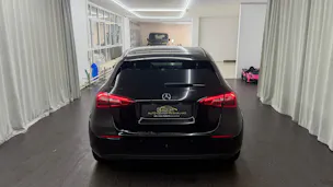 MERCEDES-BENZ A 180 7G-DCT