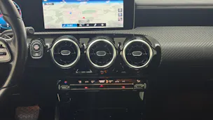 MERCEDES-BENZ A 180 7G-DCT