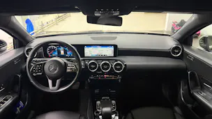 MERCEDES-BENZ A 180 7G-DCT
