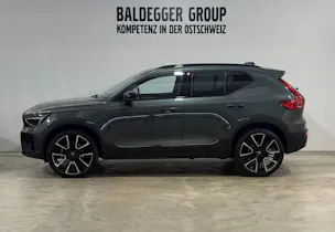 VOLVO XC40 2.0 B4 MH Ultra Dark