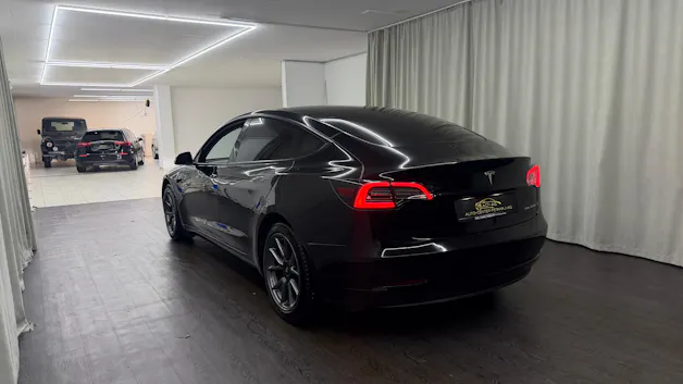 Tesla Model 3 Long Range Dual Motor AWD