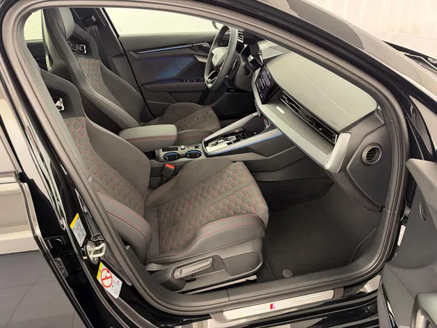 AUDI RS3 Sportback 2.5 TSI quattro S-tronic