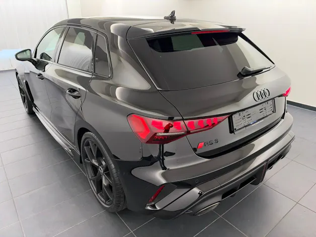 AUDI RS3 Sportback 2.5 TSI quattro S-tronic
