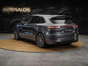 PORSCHE Cayenne 4.0 V8 GTS *CH Auto*Panorama*Massage*Allradlenkung*