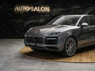 PORSCHE Cayenne 4.0 V8 GTS *CH Auto*Panorama*Massage*Allradlenkung*