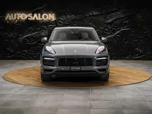PORSCHE Cayenne 4.0 V8 GTS *CH Auto*Panorama*Massage*Allradlenkung*
