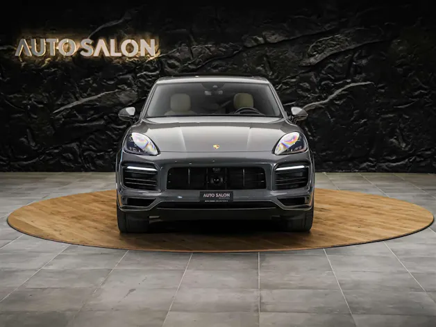 PORSCHE Cayenne 4.0 V8 GTS *CH Auto*Panorama*Massage*Allradlenkung*