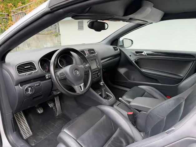 VW Golf Cabriolet DESIGN 1.4 TSI *** IM TOPZUSTAND MIT NEUER STEUERKETTE UND 4 WINTERRÄDER!! ***
