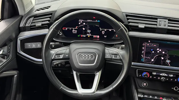 AUDI Q3 40 TFSI advanced quattro S-tronic