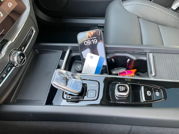 VOLVO XC60 T6 eAWD PluginHybrid Black Edition Geartronic
