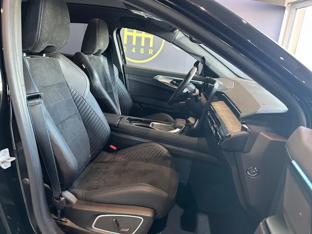 RENAULT Rafale 1.2 E-Tech Plug-in Hybrid 300 4x4 Atelier Alpine