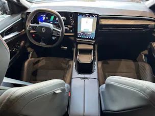 RENAULT Rafale 1.2 E-Tech Plug-in Hybrid 300 4x4 Atelier Alpine