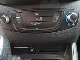 FORD Transit Courier Van 1.0 EcoBoost Trend