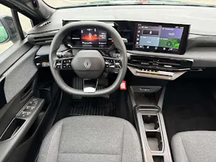 RENAULT Clio 1.2 TCe Evolution NEUES MODELL EDC-Automat