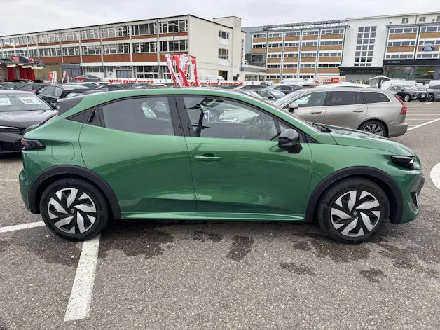 RENAULT Clio 1.2 TCe Evolution NEUES MODELL EDC-Automat