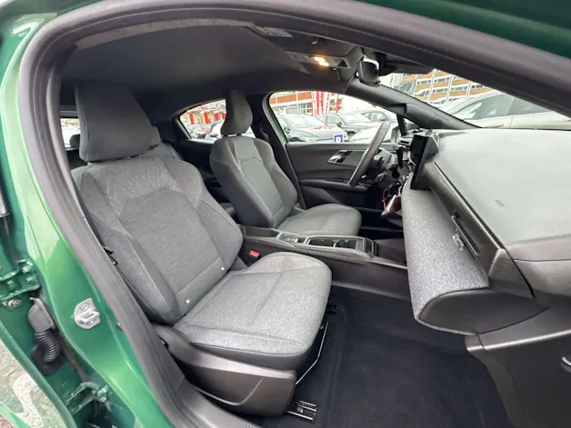 RENAULT Clio 1.2 TCe Evolution NEUES MODELL EDC-Automat
