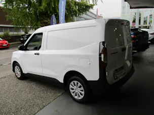 FORD Transit Courier Van 1.0 EcoBoost Trend Automat