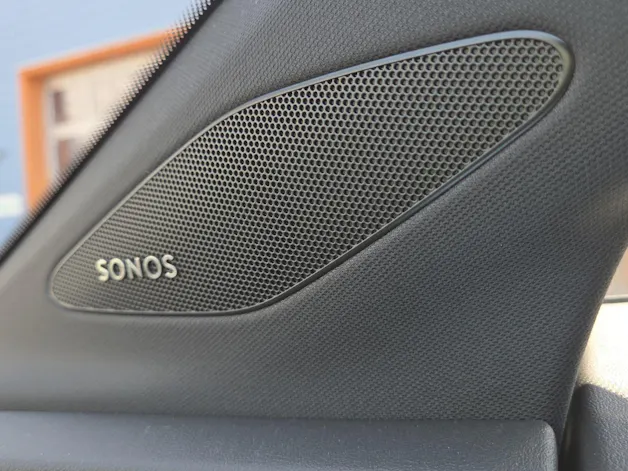 AUDI Q4 e-tron SUV quattro performance Swiss Ski