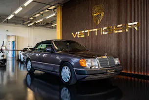 MERCEDES-BENZ 300 CE-24 Cabrio